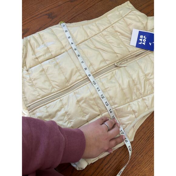 NWT Joy Lab Ivory Puffer Vest- Size XS - Picture 3 of 5